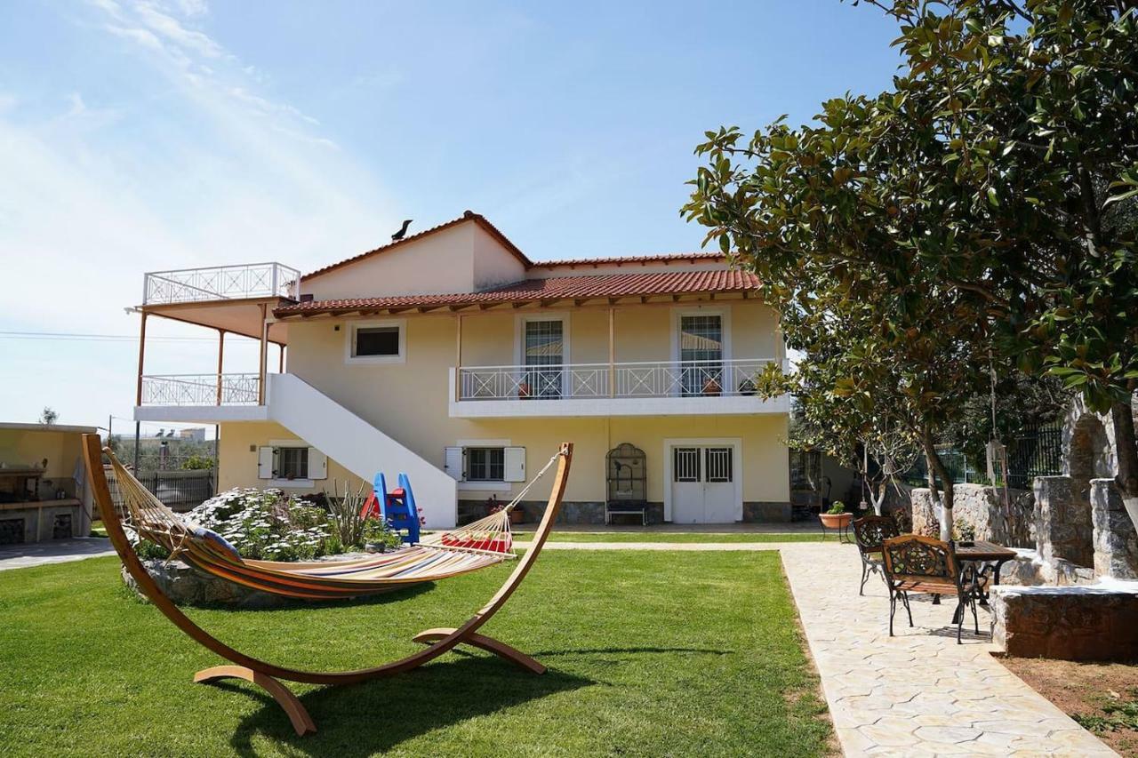 Eleni'S Holiday Home Kalamata Exterior foto